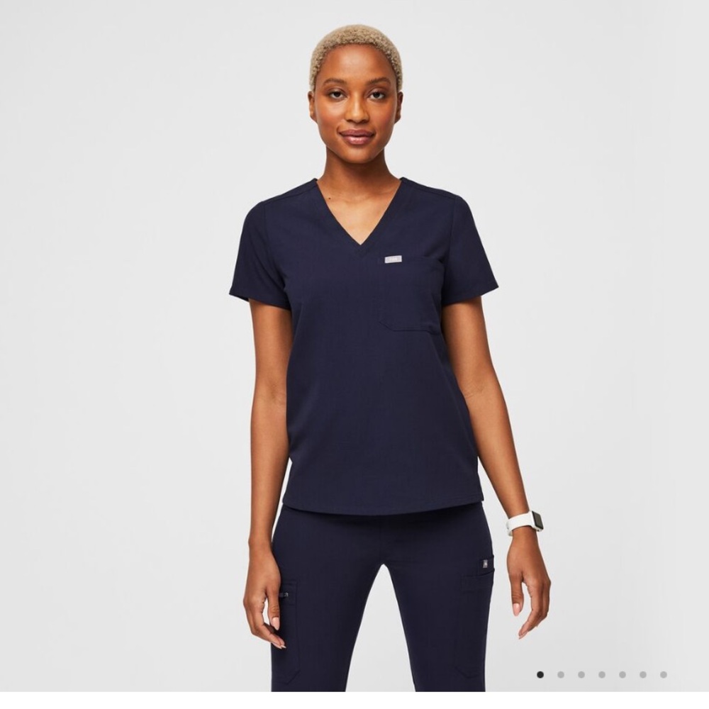 High Waisted Zamora Jogger Scrub Pants and Catarina One Pocket Top